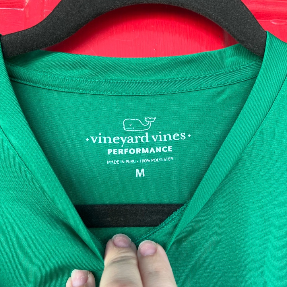 Vineyard Vines Men's Medium Performance Green Golf Short Sleeve Shirt Outdoor - Picture 4 of 4